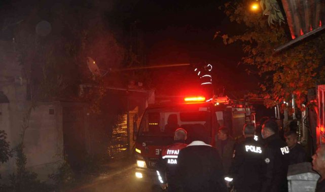 Müstakil ev yangında tamamen kül oldu