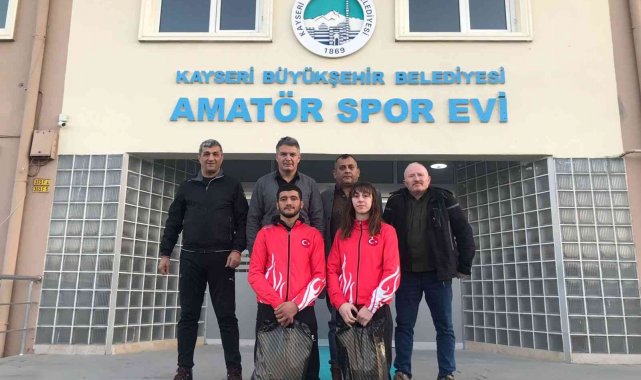 Mutlu Önal'dan başarılı sporculara ödül