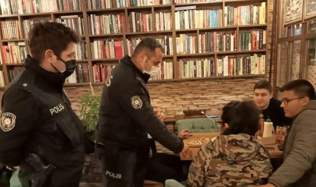 Nallıhan Polisi Gece Denetimlerini Sürdürüyor