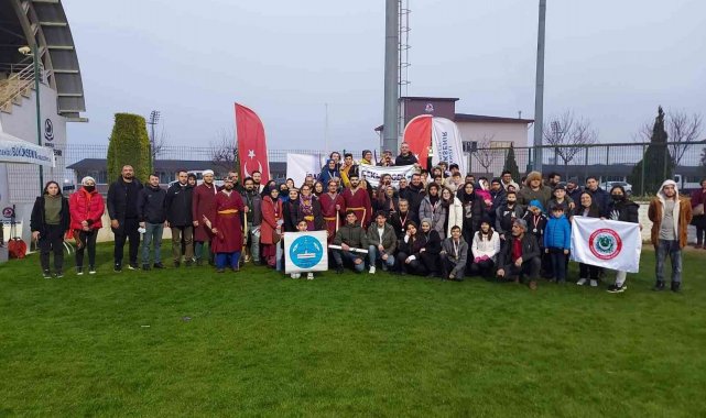 Nazillili okçular Denizli'den madalyalarla döndü