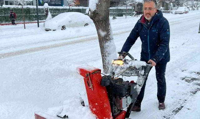 Nevşehir Belediyesi tüm ekipleri ile sahada çalışmalarını sürdürüyor