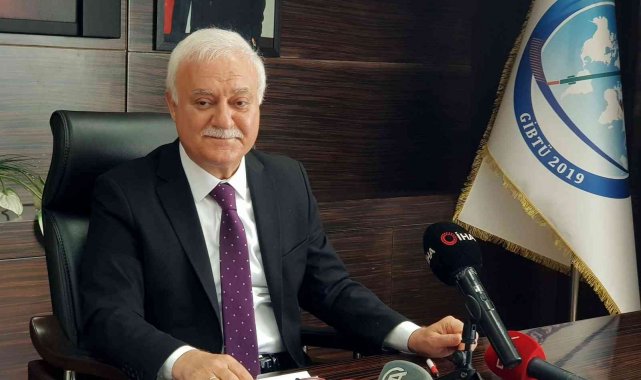 Nihat Hatipoğlu'dan Sezen Aksu'ya tepki