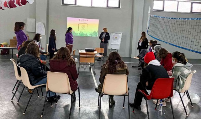 Nilüfer&#039;de genç kızlar için &quot;Değişen ben&quot; atölyesi