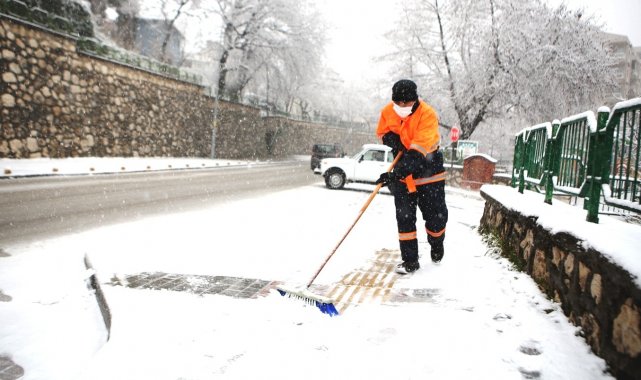 Nilüfer&#039;de karla mücadele seferberliği