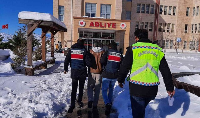 Nitelikli yağma suçundan aranan hükümlü yakalandı