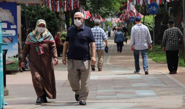 O isim uyardı: "Emekliyseniz maaşınıza haciz koydurmayın"