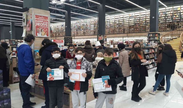 Öğrenciler karne hediyesi için BKMKİTAP'ta buluşuyor