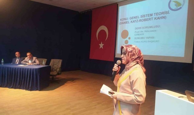 Okul yöneticileri ve öğretmenler eğitime girdi