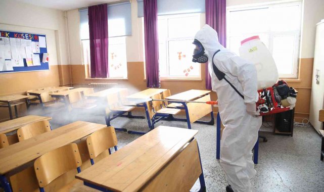 Okullarda kapsamlı dezenfeksiyon çalışması