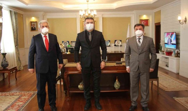 Oltu Belediye Başkanından Vali Memiş'e ziyaret