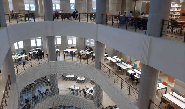 OMÜ Kütüphane final haftasında 24 saat açık