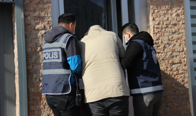 Önce yere vurdu sonra boğarak öldürdü