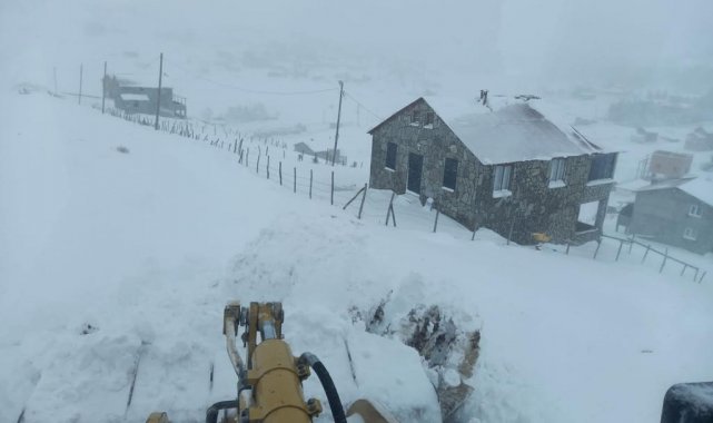 Ordu'da karla mücadele: 191 mahalle ve grup yolunun tamamı ulaşıma açıldı