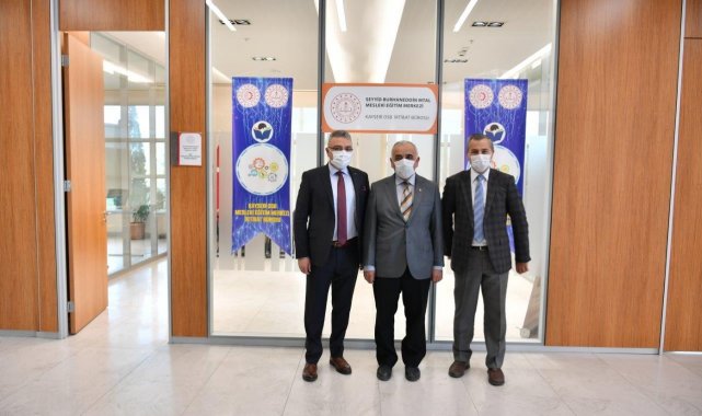 OSB&#039;ler, mesleki eğitimin&#039; irtibat noktası&#039;