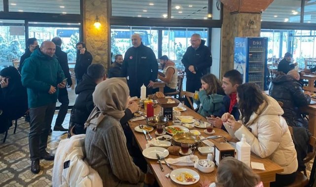 Osmangazi Köprüsünden sadece kış lastikli binek araçlar geçebiliyor