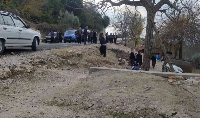 Osmaniye'de traktör devrildi: 1 ölü