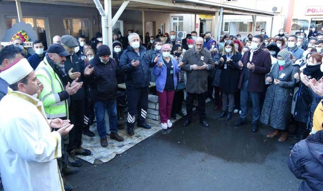 Otel odasında ölü bulunan hemşire için, görev yaptığı hastanede tören düzenlendi