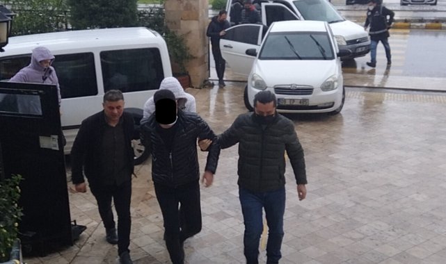 Oto dolandırıcılığı yapan 12 şüpheli adliyeye sevk edildi