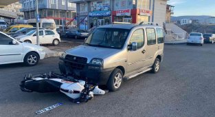 Otomobil ile motosiklet çarpıştı: 1 yaralı