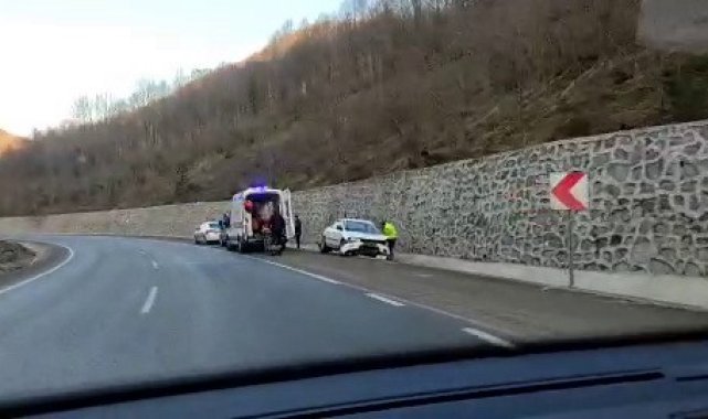 Otomobil kanala düştü: 1 yaralı