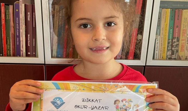 Öykü Arin, ilk karnesini aldı