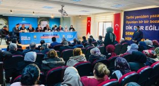 Öz: "İnsanımızı ve hizmeti önemsiyoruz"