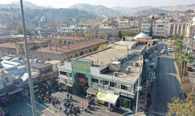 Özdiker Kuyumcular Çarşısı&#039;sının yıkılmasına esnaftan destek