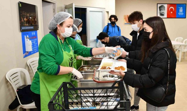Paylaşmanın huzuru Tepebaşı'nda
