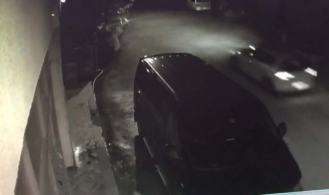 Pendik'te 400 bin TL'lik aracı saniyeler içinde çaldı