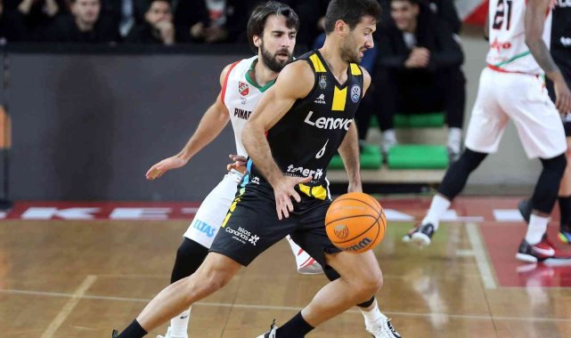 Pınar Karşıyaka, Avrupa'da ümitlerini son maça taşıdı