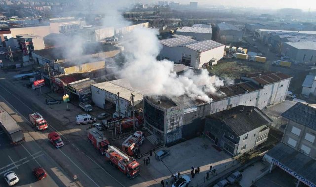 Pişmaniye imalathanesinin üst katında yangın çıktı