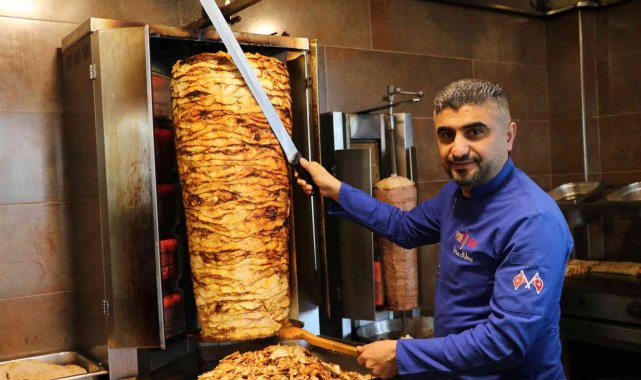 Piton döner, yurt içi ve yurt dışına açılıyor