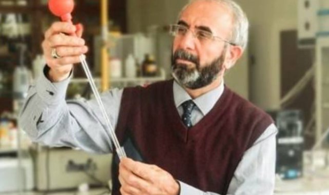Prof. Dr. İlker Durak: "Doğrudan virüsü öldüren bitkiler var"