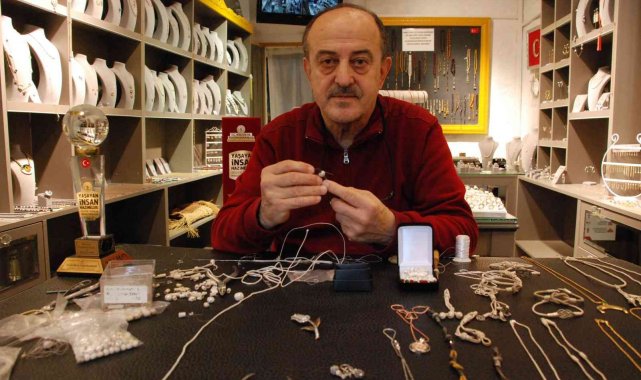 "Yaşayan insan hazinesi" kazaziye ustası