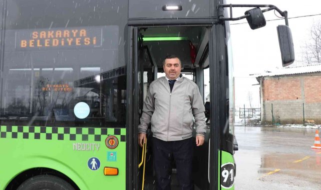 Rahatsızlanan yolcuyu hastaneye yetiştiren şoför o anları anlattı