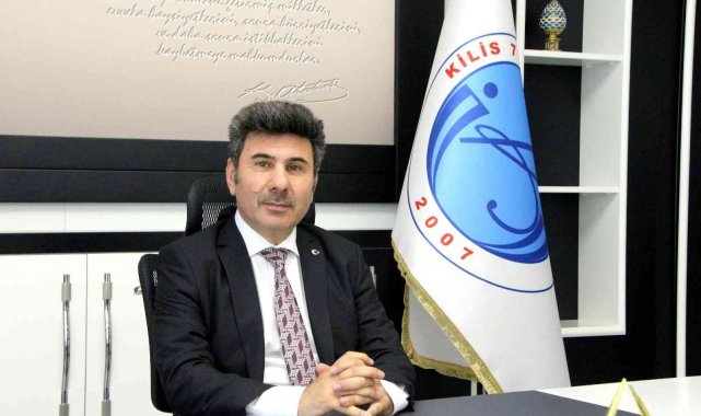 Rektör Karacoşkun'dan 10 Ocak Gazeteciler günü mesajı