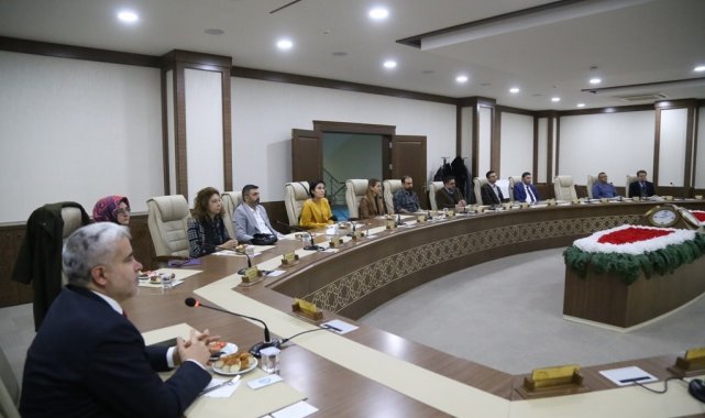 Rektör Şahin: "Gelişime dair atılan her adımı kıymetli görüyoruz"