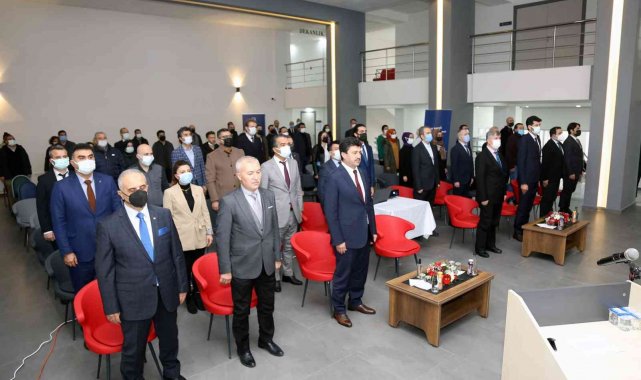 Rektör Sarıbıyık: "İnsanlarımıza tarımsal üretim aşkını aşılamalıyız"