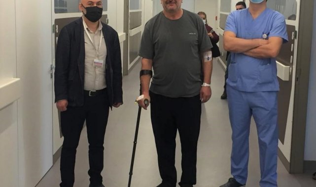 Rusya&#039;dan felçli geldi, İzmir&#039;deki ameliyatın ardından yürüyerek gitti