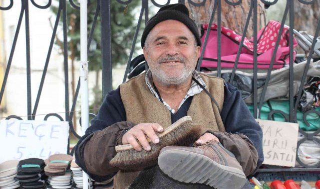 Sadece para kazanmak için değil, yaşlanmamak için çalışıyor