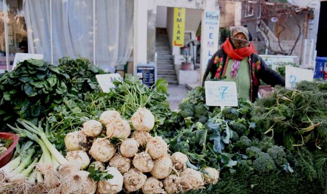 Sağlıklı gıdanın adresi, Kuşadası yerel üretici pazarı