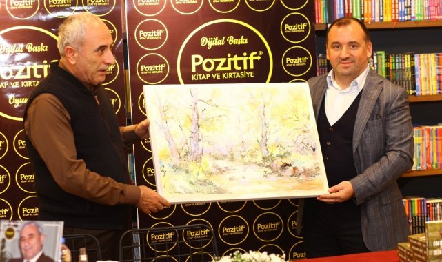 Şair ve Yazar Genç Erzurum'da imza gününe katıldı