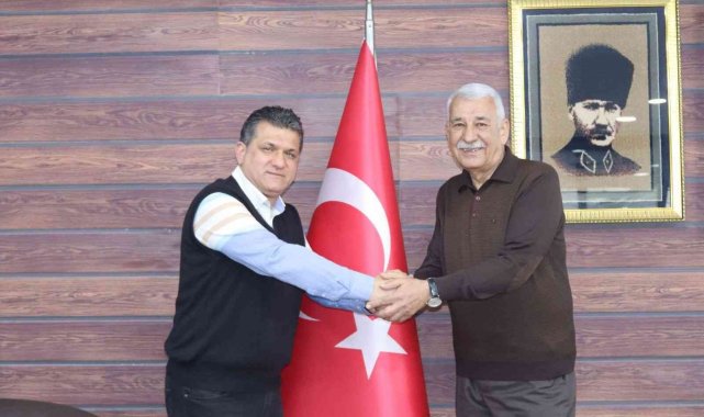 Salihli'de 45 yıllık başkan koltuğu bırakıyor