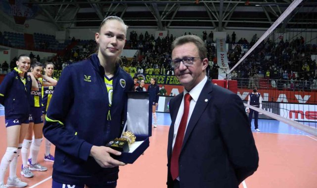 Şampiyonlar Ligi: Fenerbahçe Opet: 3 - VC Maritza Plovdiv: 0