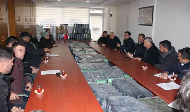 Sandıklı'da şeker pancarı üretimiyle ilgili taraflar bir araya geldi