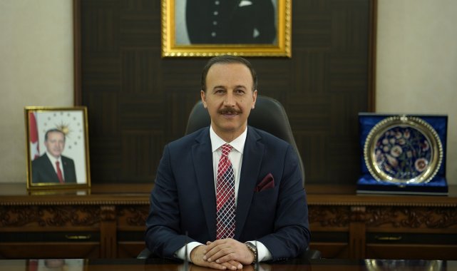 Şanlıurfa protokolünden gazeteciler günü kutlaması