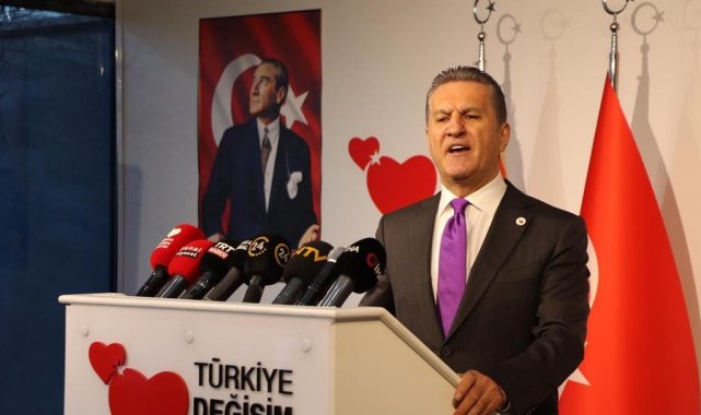 Sarıgül: "Gençleri biraz mutsuz, umutsuz gördüm"