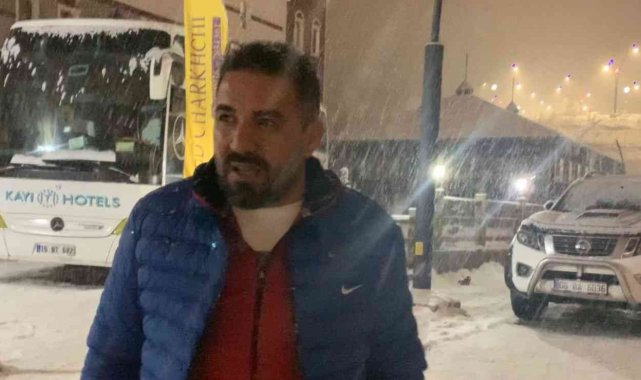 Sarıkamış'a beklenen kar geldi