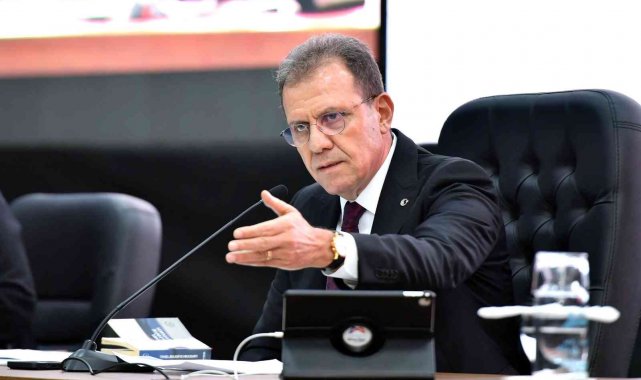 Seçer: &quot;2 yıl içinde banka borcu kullanmadan 1 milyar 40 milyon liralık borç ödedik&quot;