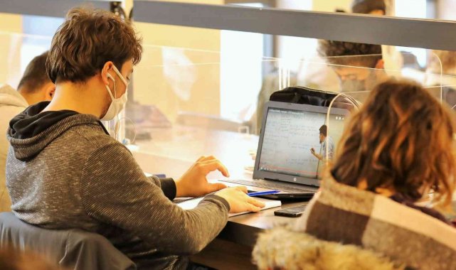 Şehitkamil Sanat Kütüphanesine yoğun ilgi